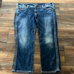 Silver jeans co capris